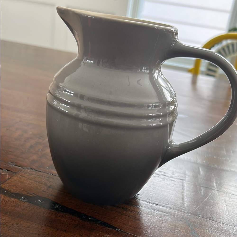 Le Creuset stoneware pitcher NEW